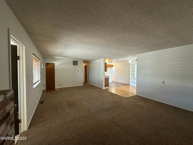 Foto del edificio - 1380 Beldon Way