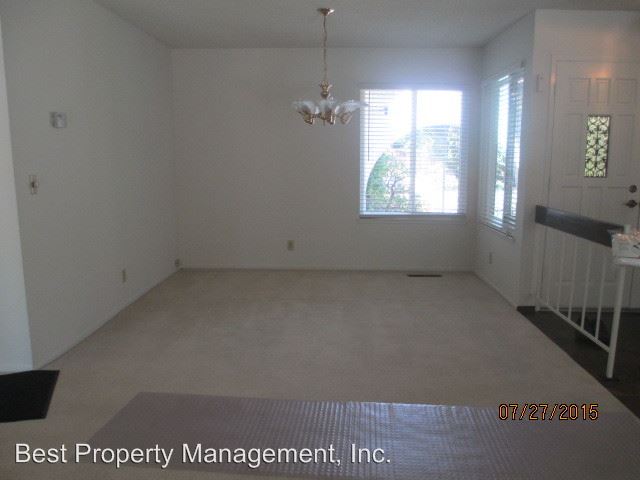 Building Photo - 127 Imperio Ave