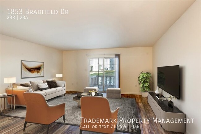 Building Photo - Spacious 2 Bedroom Townhome