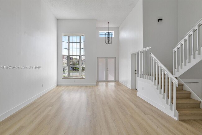 Foto del edificio - 8501 NW 191st St