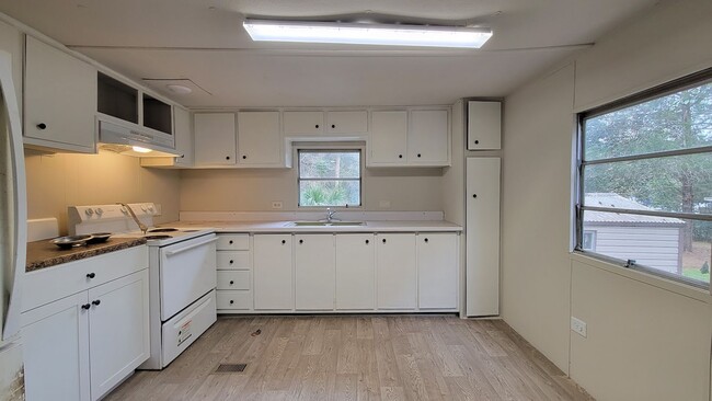 Foto del edificio - 5325 SE 32nd Ct