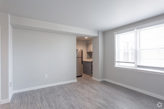 Studio,-382SF - Mayflower Apartments