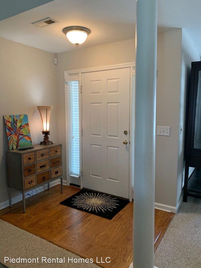 Foto del edificio - 3 br, 2 bath House - 5406 Willow Ridge Dr