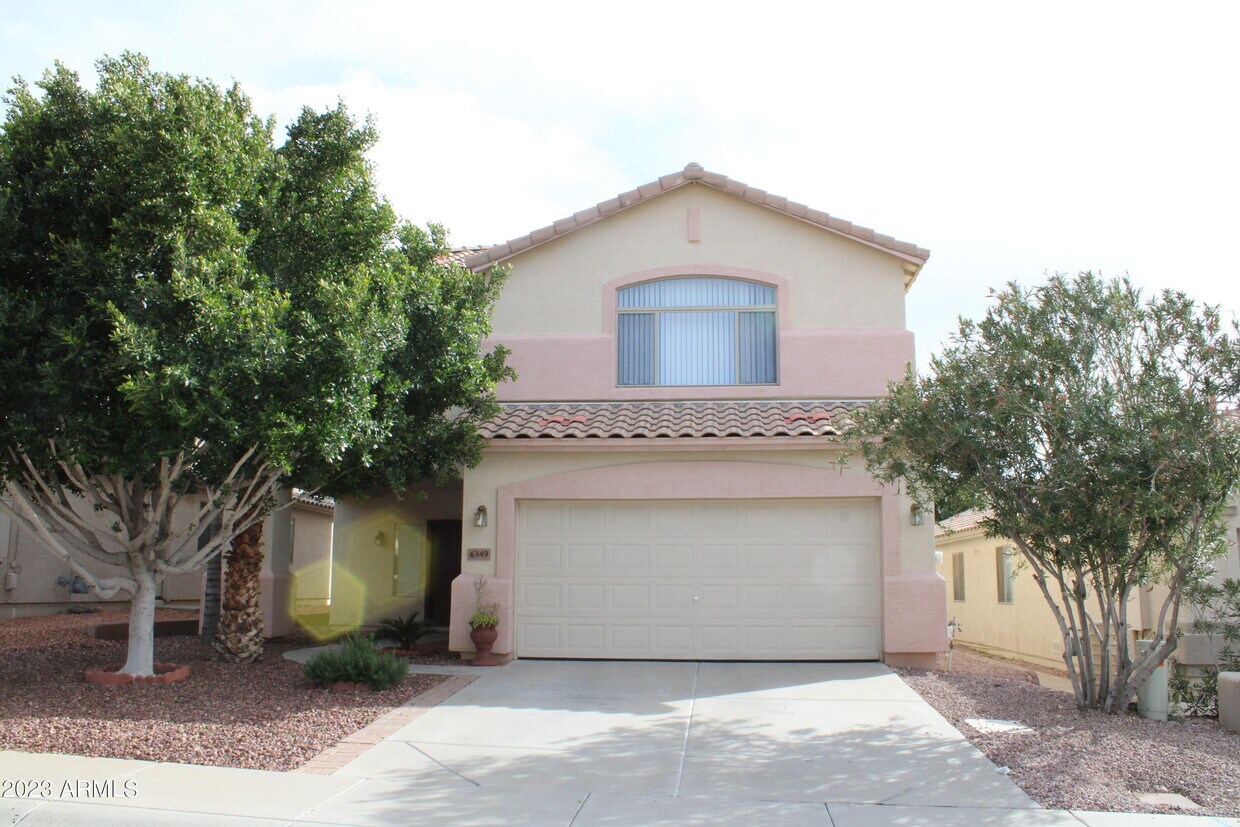 Primary Photo - 6349 W Desert Hollow Dr