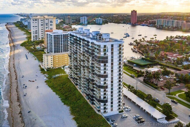 Foto del edificio - 250 S Ocean Blvd