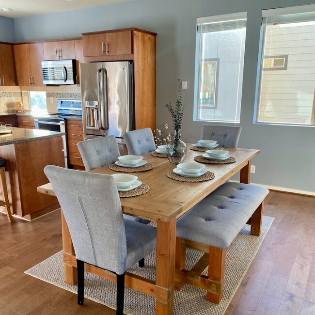 Foto del edificio - 4507 NE 3rd Ln