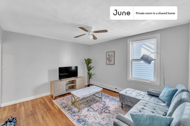 Foto del edificio - Room in Shared 4 bed/2 bath home