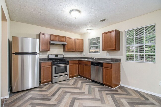 Foto del edificio - 3 Bedroom 2.5 Bath House