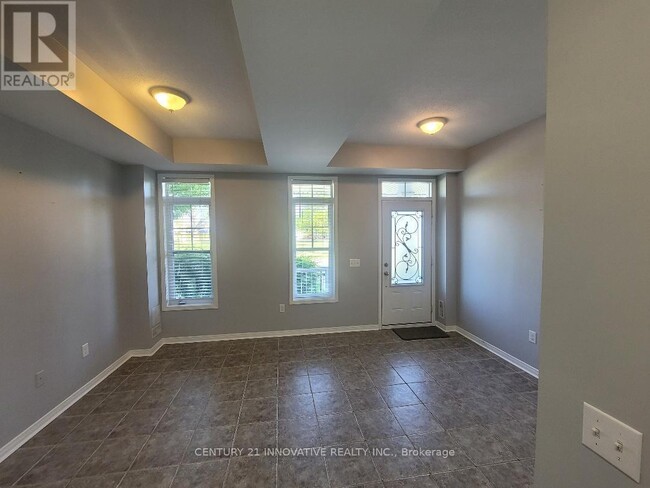 Building Photo - 114 Harbourside Dr