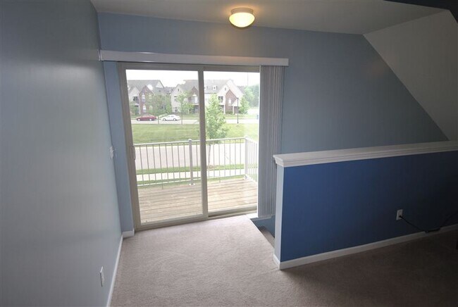 Building Photo - 2 br, 2 bath Condo - 887 Addington Ln 887 ...