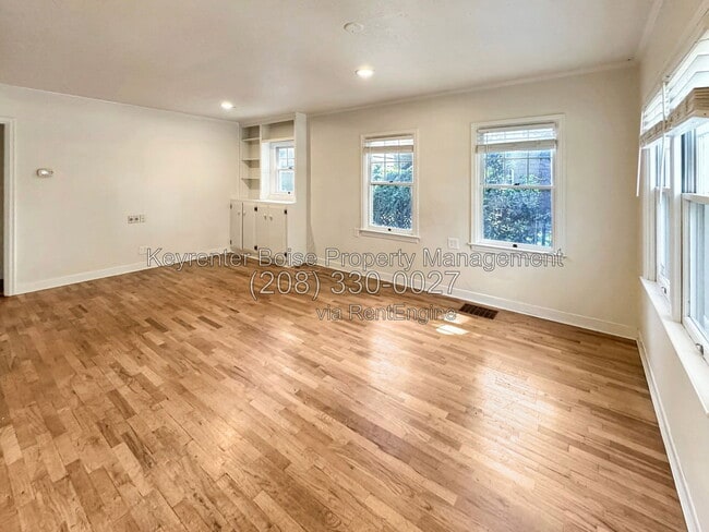 Building Photo - 2124 N 15th St