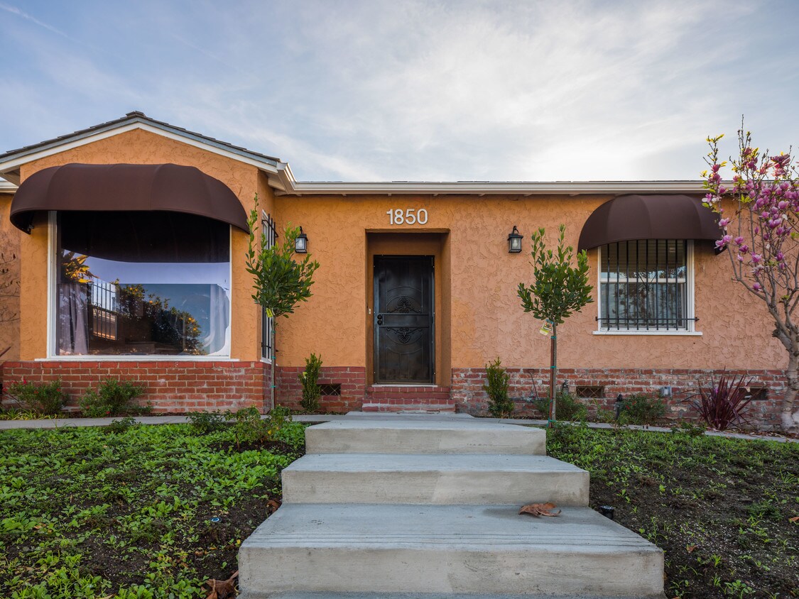 1850 Hi Point St, Los Angeles, CA 90035 House Rental in Los Angeles