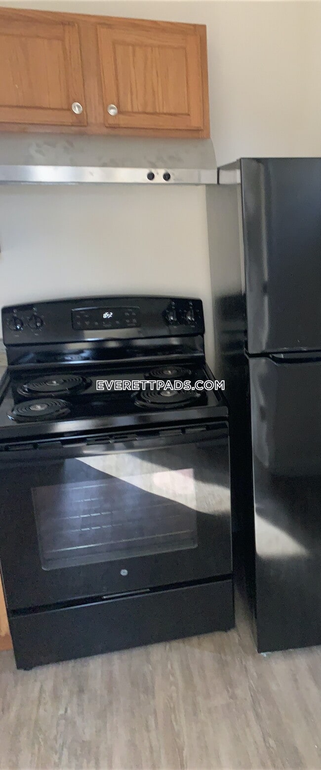 Building Photo - 95 Tremont St