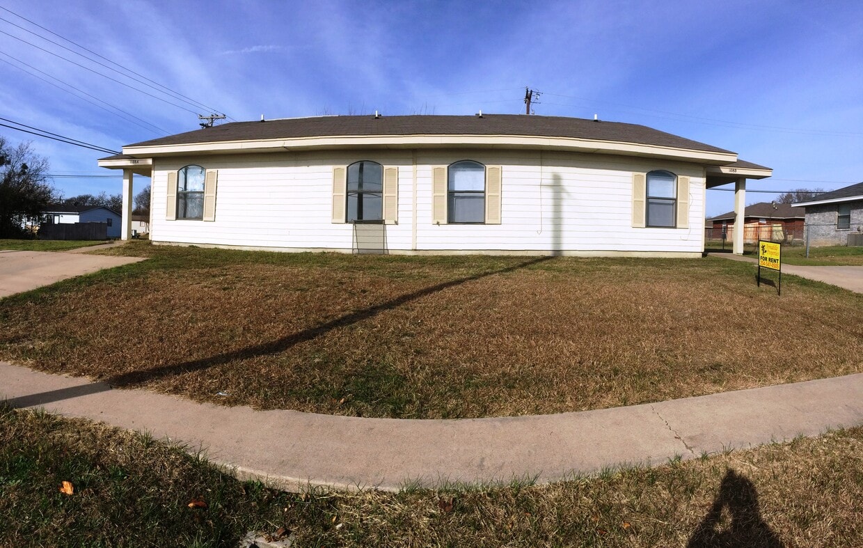 Primary Photo - 1008 Georgetown Rd