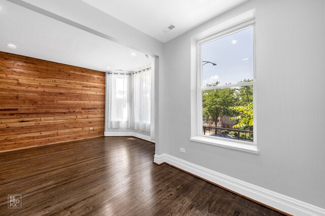 Foto del edificio - 523 N Kedzie Ave