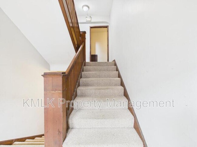 Foto del edificio - 1346 Kenilworth Ave