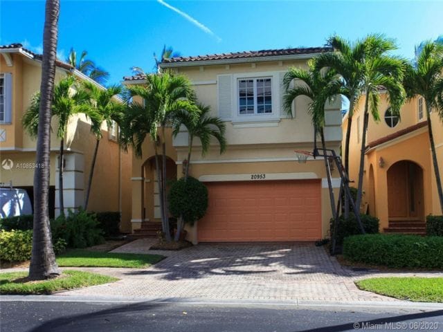 Primary Photo - 20953 NE 30th Ct