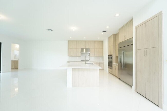 Building Photo - 9099 Silver Marsh Ln