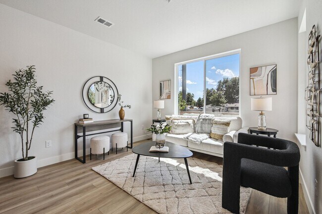 Foto del edificio - Fern Hill Townhomes