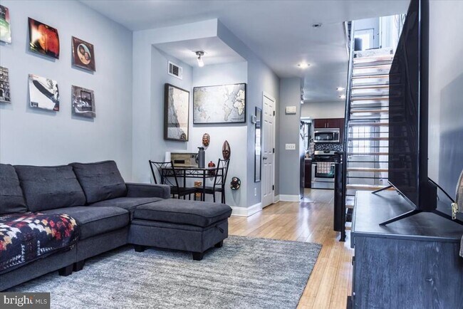Foto del edificio - 122 S Ellwood Ave