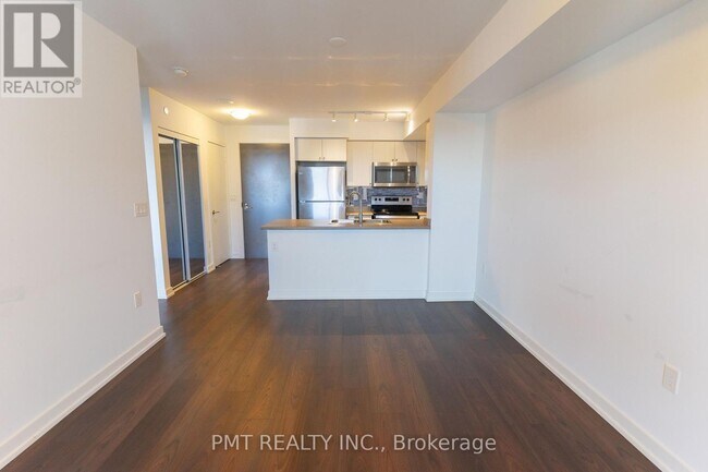 Photo du bâtiment - 1346 Danforth Rd