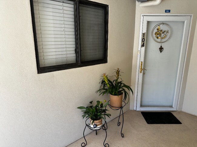 Foto del edificio - 1071 Edgewood Ave S