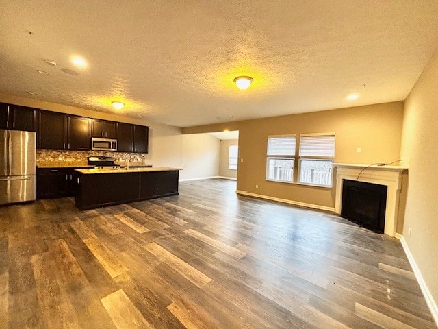 Building Photo - 6469 Lindsey Ln