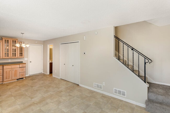 Building Photo - 4275 Centerville Rd