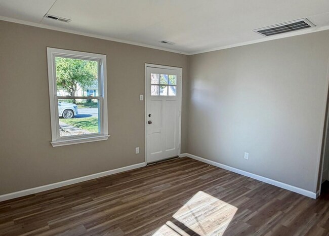 Photo - Charming Ranch in the Heart of Hampton, VA House