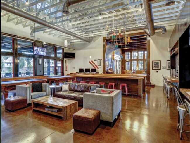 Foto del edificio - 12 Clubhouse St