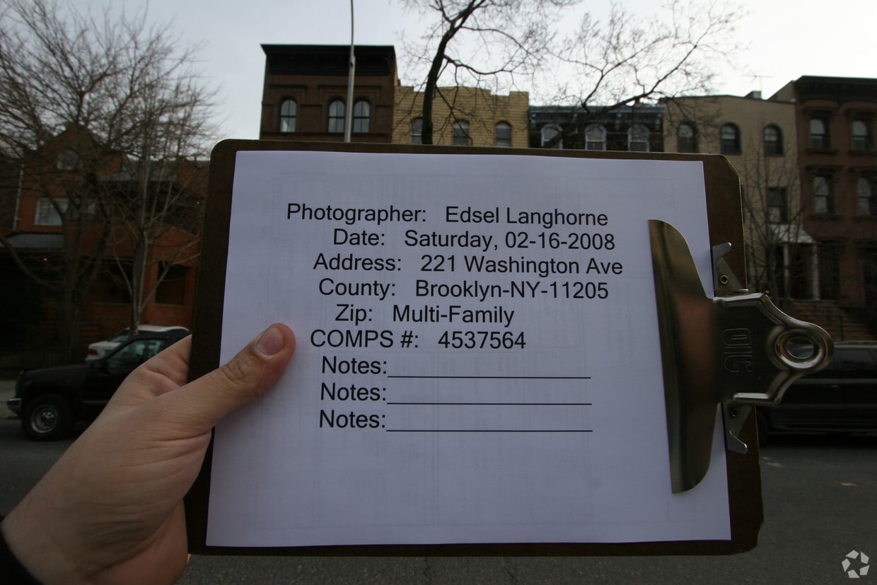  - 221 Washington Ave