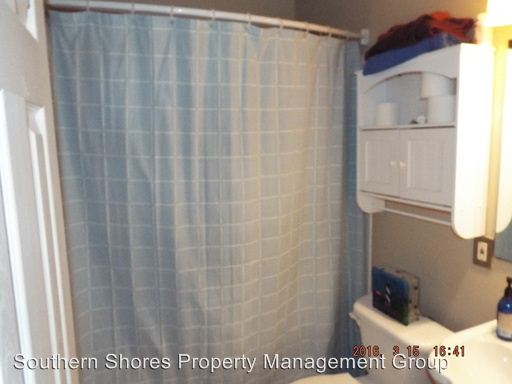 Foto del edificio - 1451 Woodview Ln