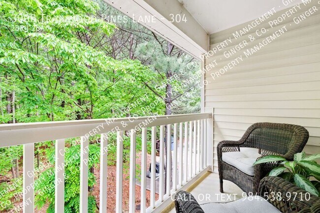 Building Photo - 2BR/2 BA Condo in great location, minutes ...