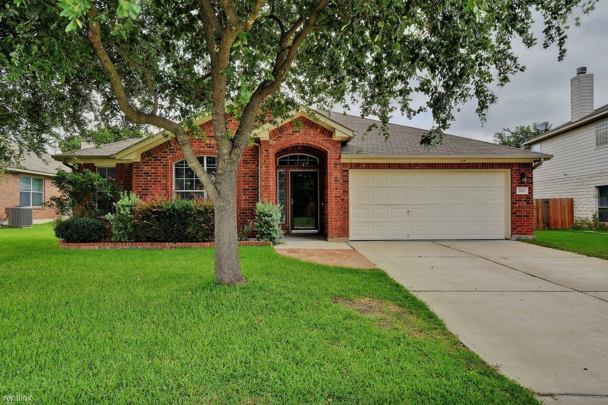 3 br, 2 bath House - 1115 Calistoga Dr Photo