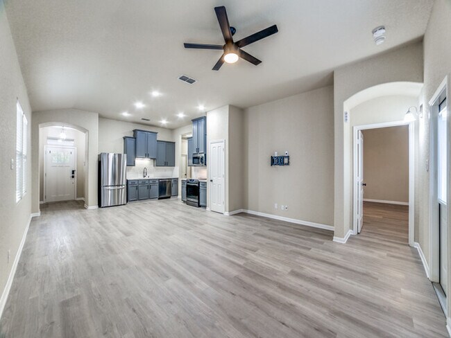 Building Photo - San Antonio, TX - House - $1,745.00 Availa...