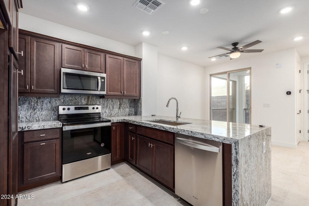 Foto principal - 2121 W Sonoran Desert Dr