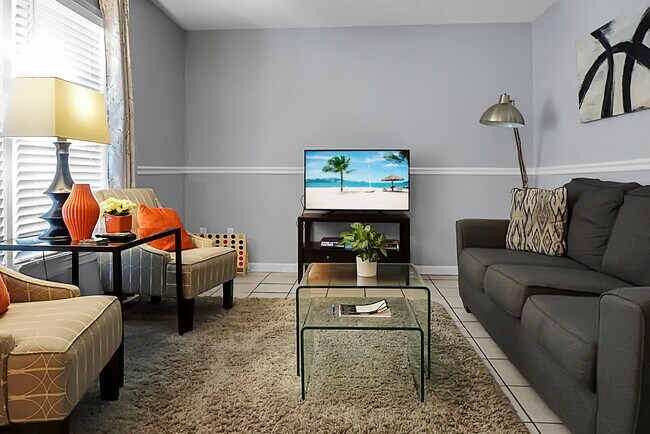 Foto del edificio - 2483 Realm St