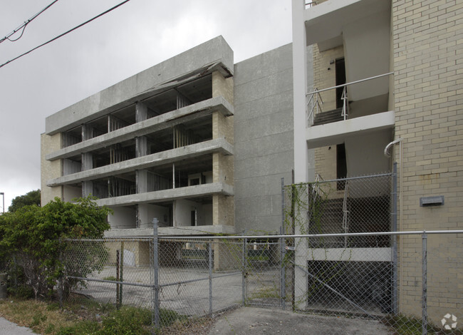 Building Photo - Z Palm Beach Residences