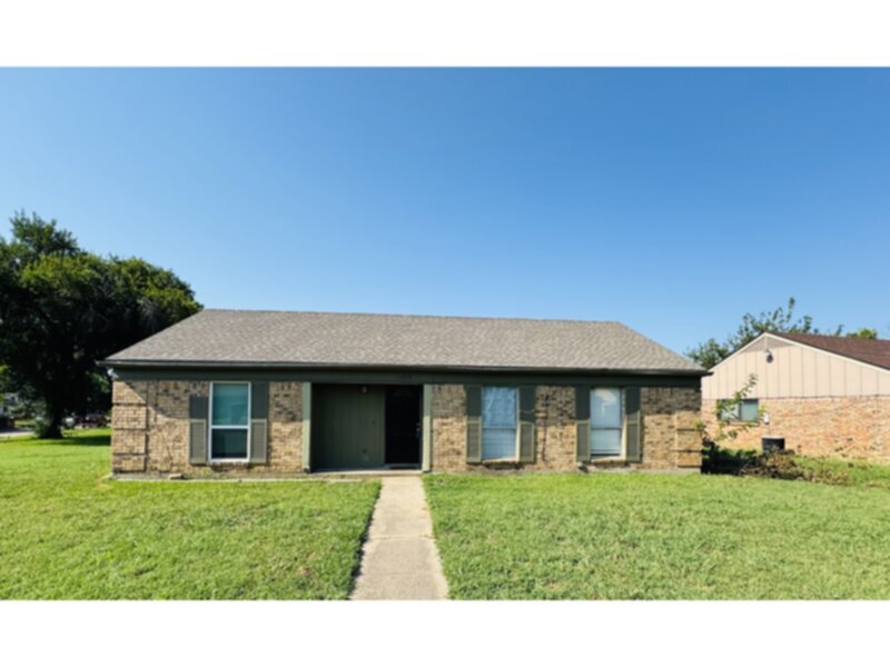 Foto principal - ***2 BEDROOM IN DALLAS***