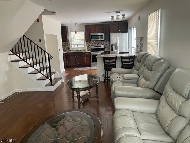 Foto del edificio - 411 Lake Shore Dr