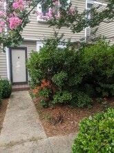 Building Photo - 3501 Christopher Dr NW