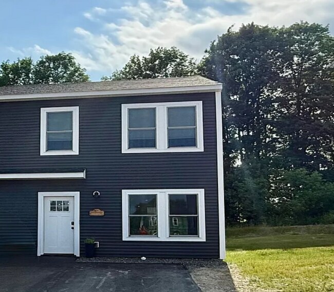 Foto del edificio - 69 Wildwood Dr