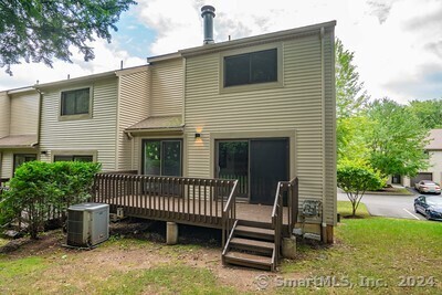 Building Photo - 1 Woodbury Ln