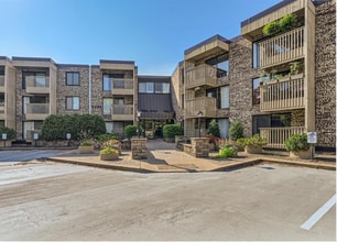 Building Photo - 9400 Old Cedar Ave S