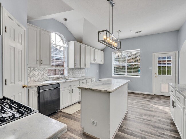 Building Photo - 3327 La Seine Ln