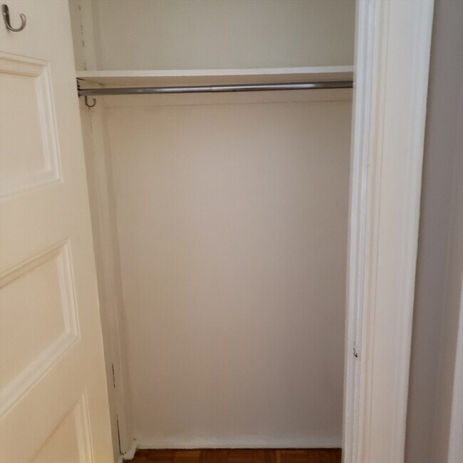 Foto del edificio - 24 Beacon St