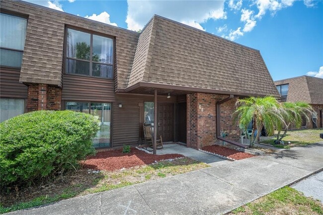 Building Photo - 1836 N Crystal Lake Dr