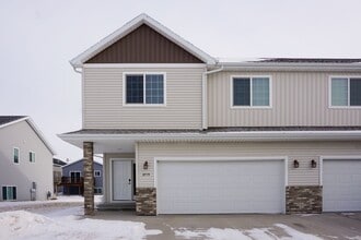 Building Photo - 2715 Westwood St W