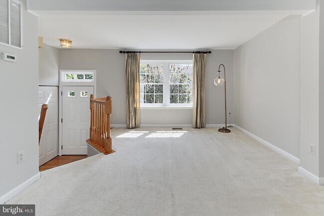 Building Photo - 5712 Croatan Ct