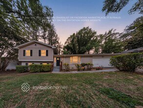 Building Photo - 3410 Ravenswood Dr SW